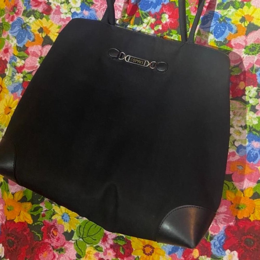 Espirit shoulder bag 😍🤯🔥 - Picture 1 of 3